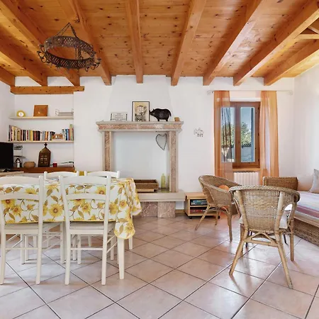 Casa New * Бренцоне-суль-Гарда